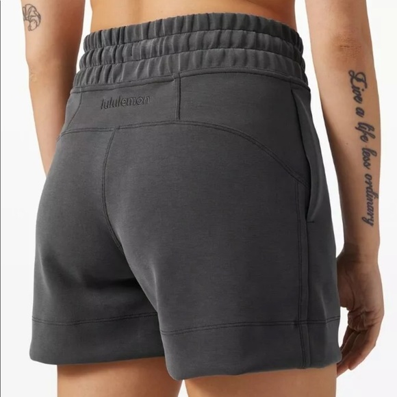 SOLD NWOT lululemon soft ambitions graphite shorts - Picture 2 of 7